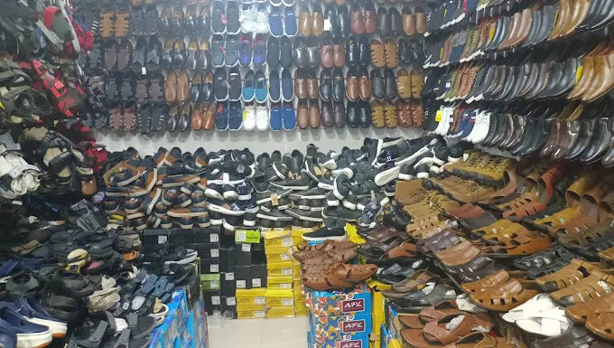 Metro Shoe Mart